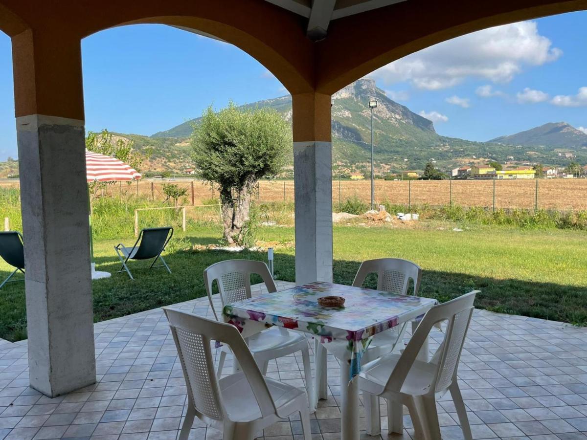 Callimaco'S Home Eden Paestum Exterior photo
